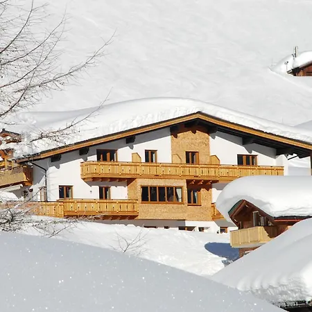 Guest house Martina Lech am Arlberg