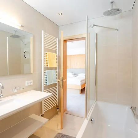 Martina Guest house