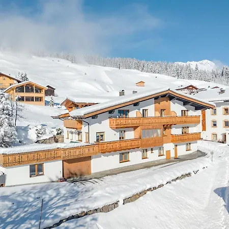 Guest house Martina Lech am Arlberg